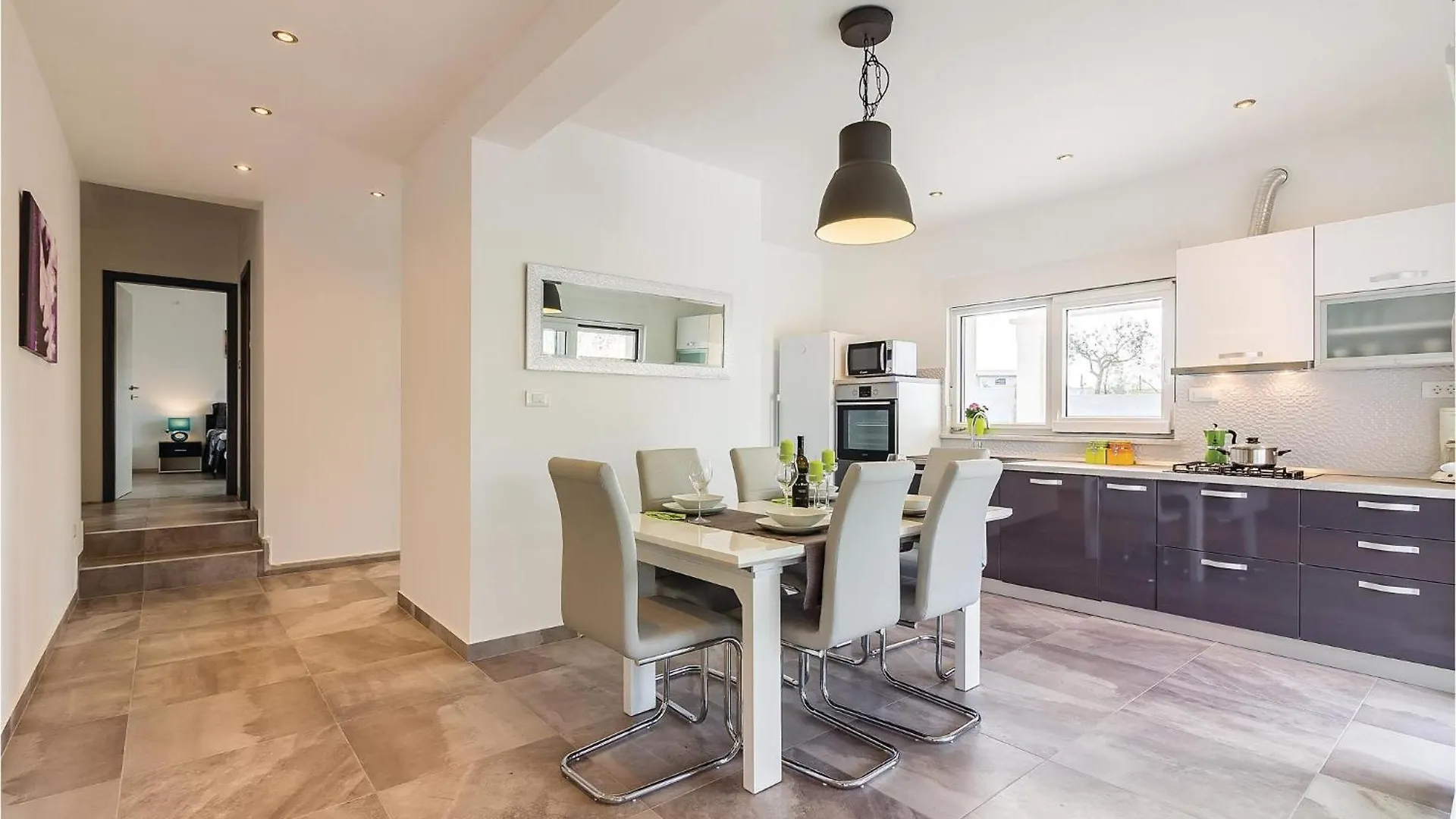 펜션 Lovely Home In Cetinici With Kitchen Orbanići