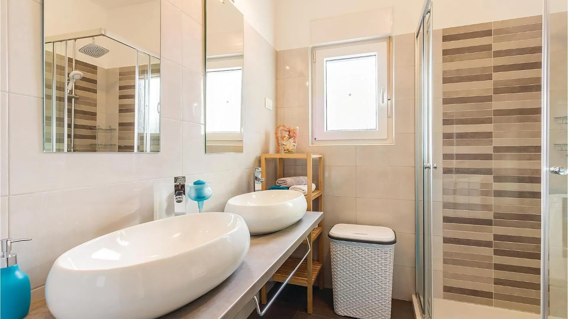 펜션 Lovely Home In Cetinici With Kitchen Orbanići 크로아티아