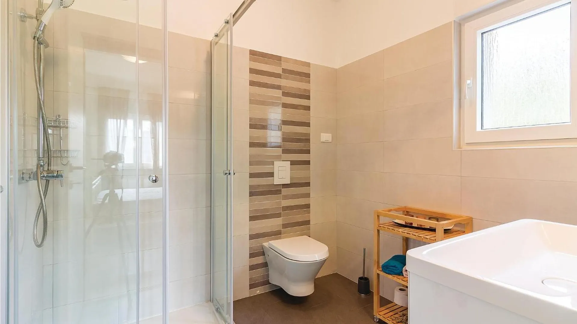 Lovely Home In Cetinici With Kitchen Orbanići 0*,
