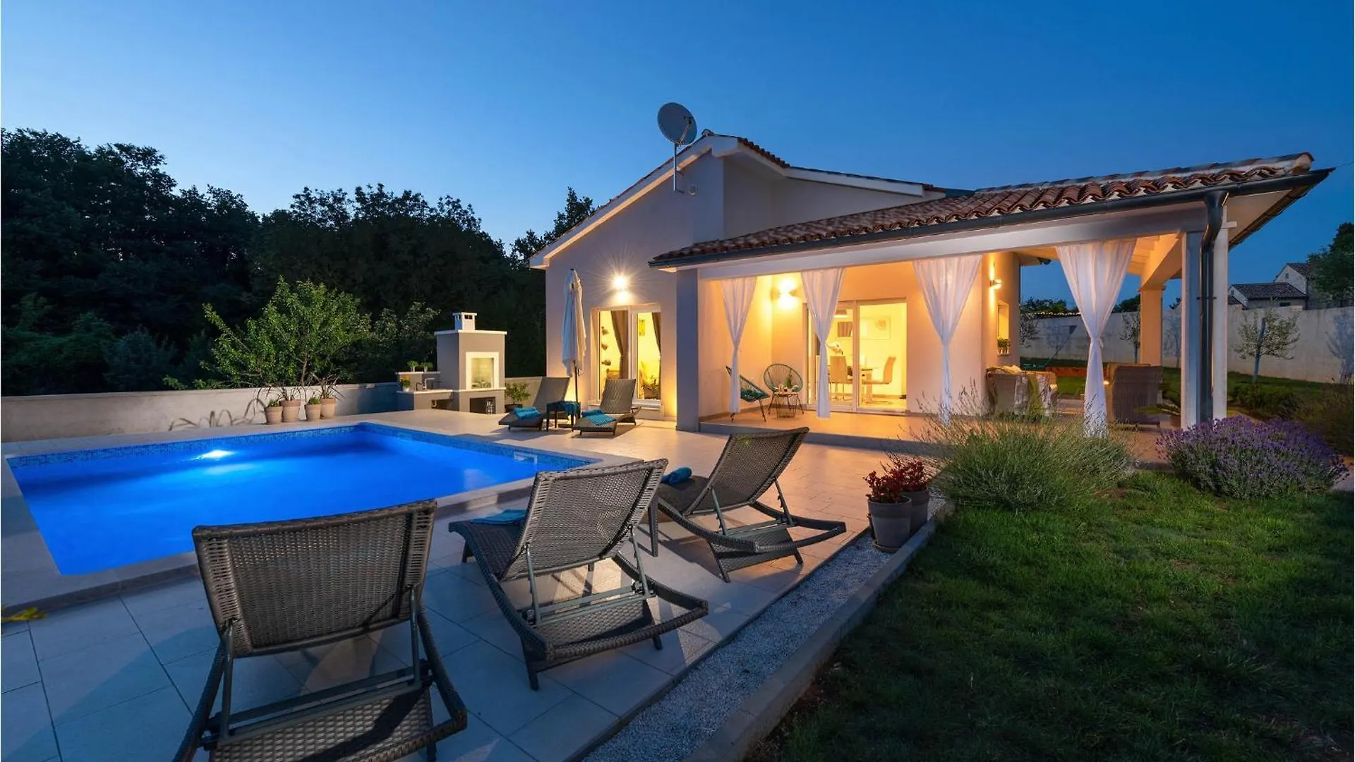 Lovely Home In Cetinici With Kitchen Orbanići 0*,  크로아티아